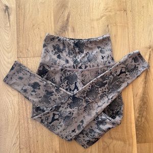 Snake Print Leggings